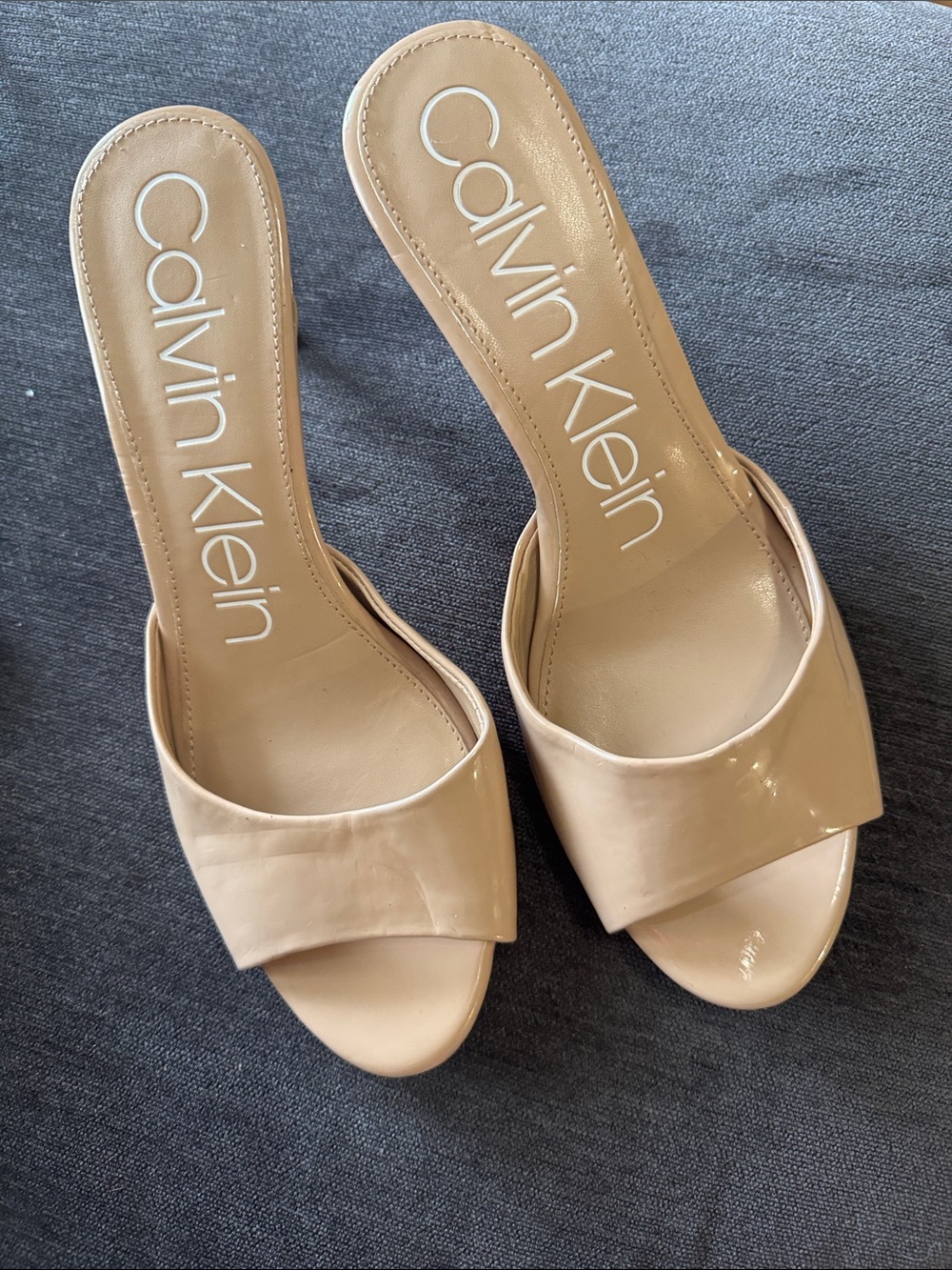 Calvin Klein Beige Patent Slide Mule Sandals